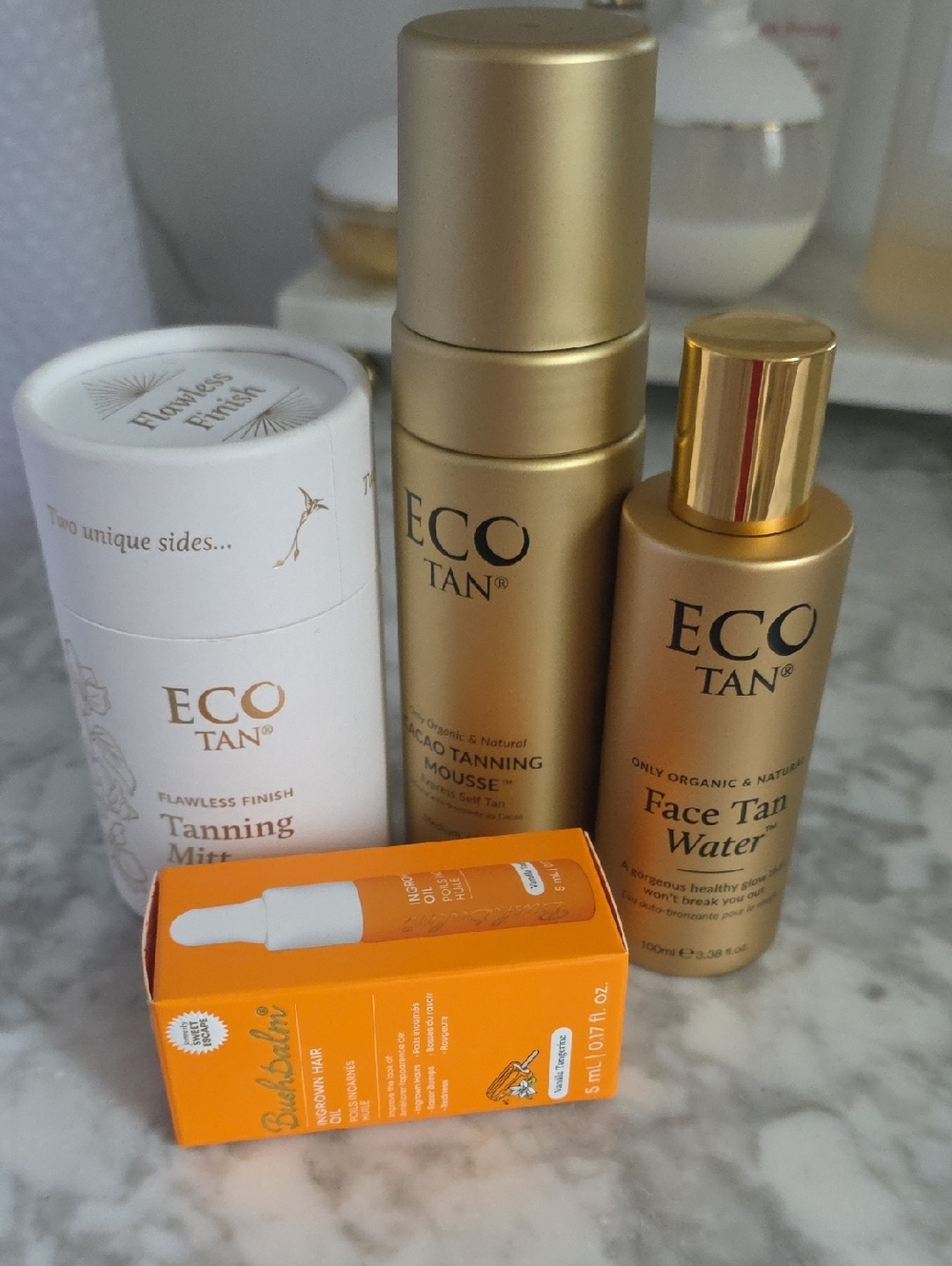 Eco Tan Self-Tanning Set in Gold & White